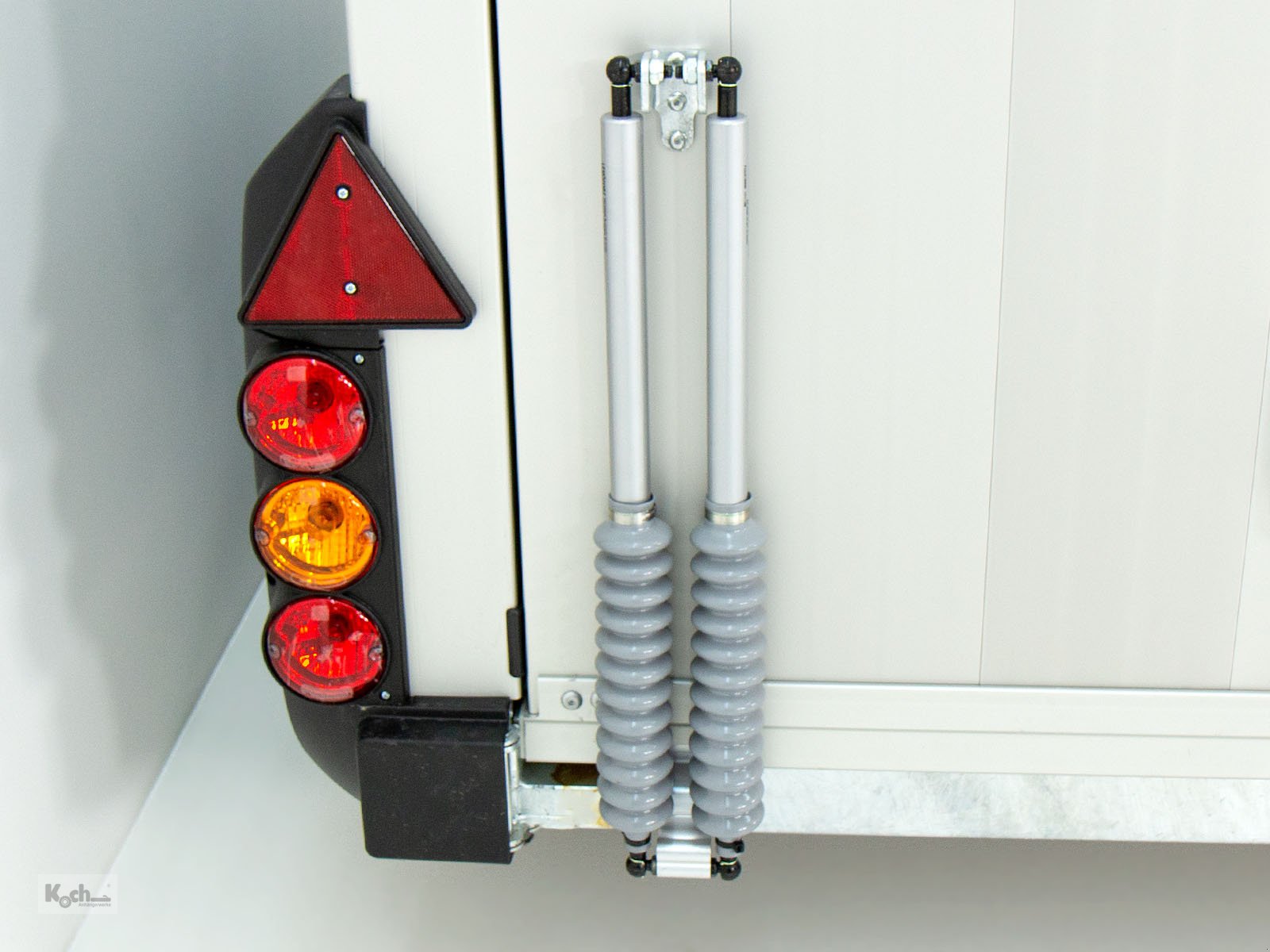 Anhänger des Typs Ifor Williams Pferdeanhänger HBX 506|Frontausstieg|rot (Pf11622085Iw), Neumaschine in Winsen (Luhe) (Bild 12)